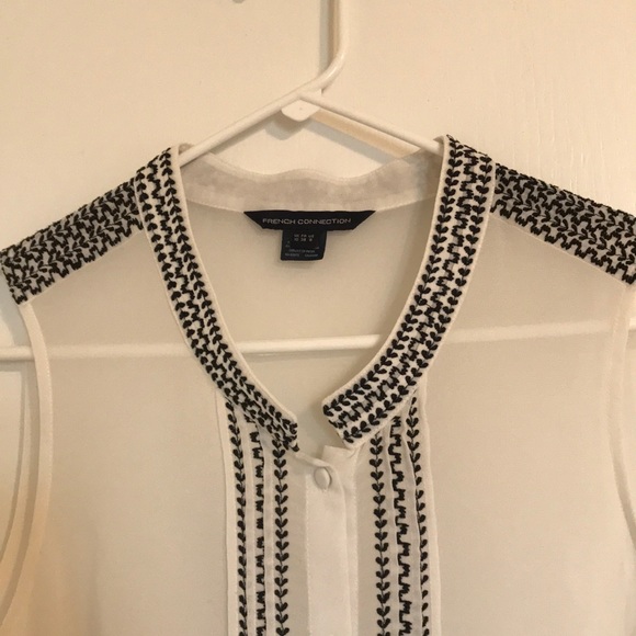 Sheer Sleeveless Button Up Top - Picture 2 of 6